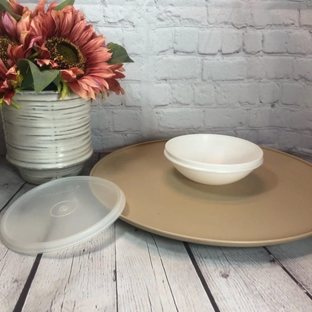 Vintage Tupperware DIP N serve set